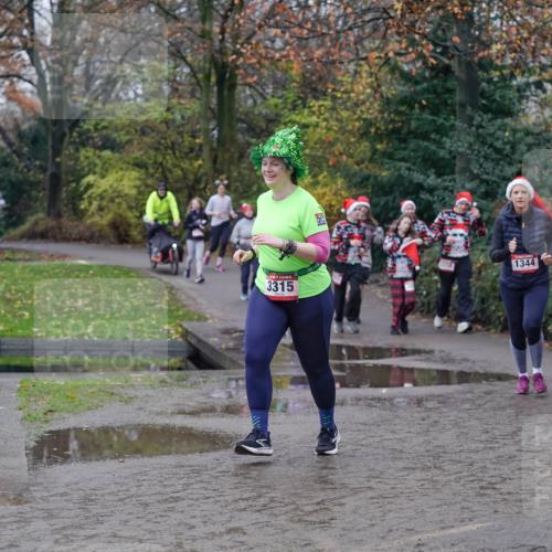 07.12.2025 - St. Pauli X-Mass-Run No. 15 Michael Burmester http://msf.ph/oto/9404586 07.12.2025 11:05:03 Laufen 1344, 1356, 3315 meine-sportfotos.de