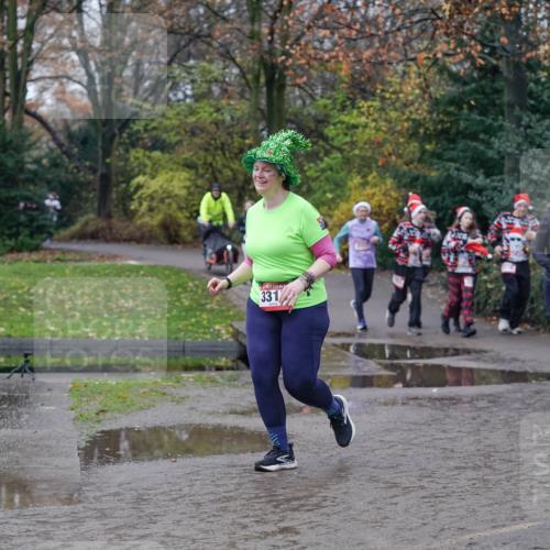 07.12.2025 - St. Pauli X-Mass-Run No. 15 Michael Burmester http://msf.ph/oto/9404588 07.12.2025 11:05:03 Laufen 331, 344, 1356 meine-sportfotos.de