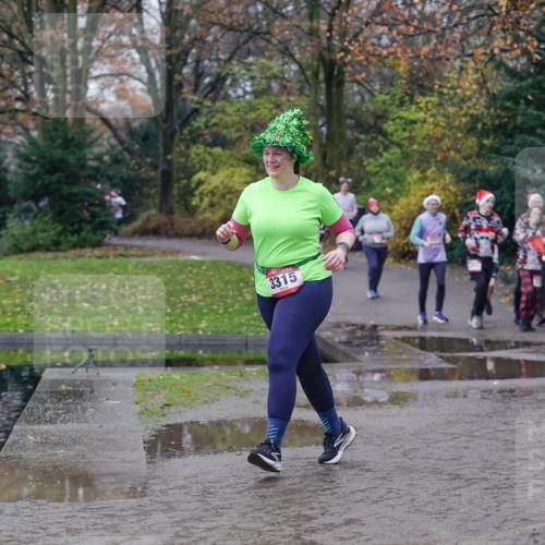 07.12.2025 - St. Pauli X-Mass-Run No. 15 Michael Burmester http://msf.ph/oto/9404590 07.12.2025 11:05:03 Laufen 3315, 1344 meine-sportfotos.de