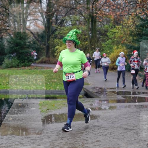 07.12.2025 - St. Pauli X-Mass-Run No. 15 Michael Burmester http://msf.ph/oto/9404591 07.12.2025 11:05:03 Laufen 3315, 1344 meine-sportfotos.de