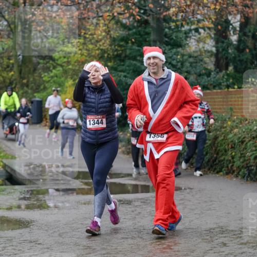 07.12.2025 - St. Pauli X-Mass-Run No. 15 Michael Burmester http://msf.ph/oto/9404594 07.12.2025 11:05:05 Laufen 1, 1344, 1356, 3258 meine-sportfotos.de
