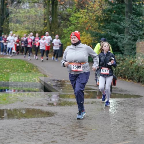 07.12.2025 - St. Pauli X-Mass-Run No. 15 Michael Burmester http://msf.ph/oto/9404621 07.12.2025 11:05:12 Laufen 2509, 3217, 2124 meine-sportfotos.de