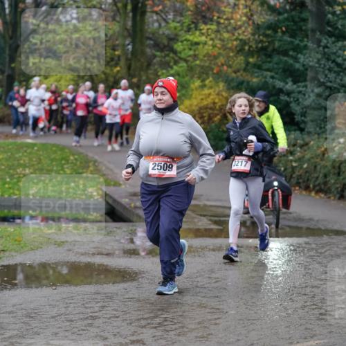 07.12.2025 - St. Pauli X-Mass-Run No. 15 Michael Burmester http://msf.ph/oto/9404623 07.12.2025 11:05:12 Laufen 2509, 3217, 2124 meine-sportfotos.de