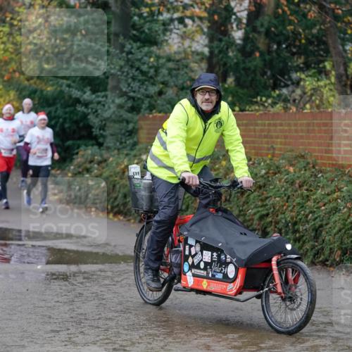 07.12.2025 - St. Pauli X-Mass-Run No. 15 Michael Burmester http://msf.ph/oto/9404635 07.12.2025 11:05:16 Laufen  meine-sportfotos.de