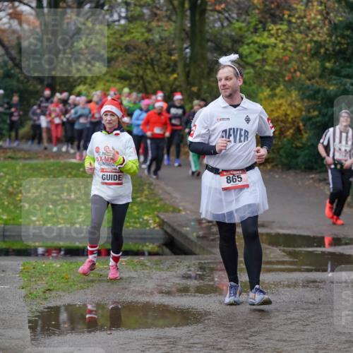 07.12.2025 - St. Pauli X-Mass-Run No. 15 Michael Burmester http://msf.ph/oto/9404671 07.12.2025 11:05:27 Laufen 865, 2175, 2176 meine-sportfotos.de
