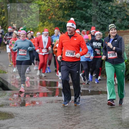 07.12.2025 - St. Pauli X-Mass-Run No. 15 Michael Burmester http://msf.ph/oto/9404700 07.12.2025 11:05:36 Laufen 2399, 2790, 2017, 2020, 2789 meine-sportfotos.de