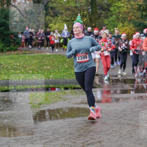07.12.2025 - St. Pauli X-Mass-Run No. 15 Michael Burmester http://msf.ph/oto/9404708 07.12.2025 11:05:39 Laufen 15, 2399, 2749, 2017 meine-sportfotos.de