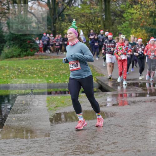 07.12.2025 - St. Pauli X-Mass-Run No. 15 Michael Burmester http://msf.ph/oto/9404711 07.12.2025 11:05:39 Laufen 2399, 2749, 2017 meine-sportfotos.de