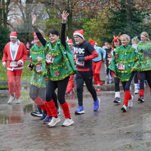 07.12.2025 - St. Pauli X-Mass-Run No. 15 Michael Burmester http://msf.ph/oto/9404722 07.12.2025 11:05:42 Laufen 2749, 231, 2314, 2020, 231, 1, 2972, 2979 meine-sportfotos.de