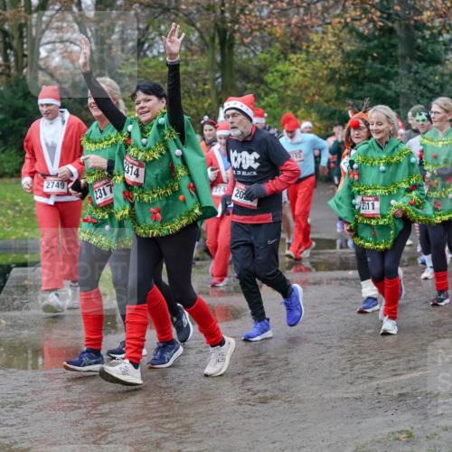 07.12.2025 - St. Pauli X-Mass-Run No. 15 Michael Burmester http://msf.ph/oto/9404723 07.12.2025 11:05:42 Laufen 2749, 2317, 2314, 274, 20, 2311, 2972, 2979 meine-sportfotos.de