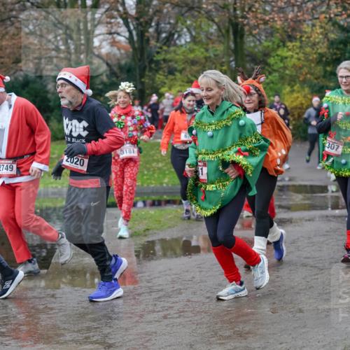 07.12.2025 - St. Pauli X-Mass-Run No. 15 Michael Burmester http://msf.ph/oto/9404730 07.12.2025 11:05:43 Laufen 2749, 2020, 3181, 1, 307, 2972, 29 meine-sportfotos.de
