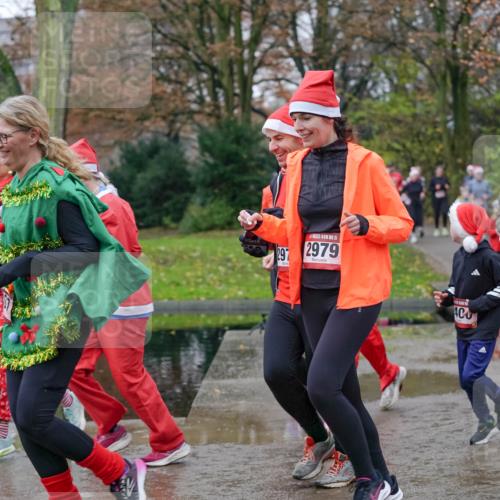 07.12.2025 - St. Pauli X-Mass-Run No. 15 Michael Burmester http://msf.ph/oto/9404741 07.12.2025 11:05:45 Laufen 297, 15, 2979, 674, 105, 33 meine-sportfotos.de