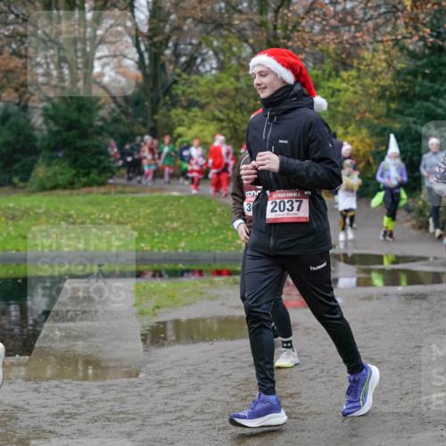 07.12.2025 - St. Pauli X-Mass-Run No. 15 Michael Burmester http://msf.ph/oto/9404756 07.12.2025 11:05:48 Laufen 3070, 3, 15, 2037, 2244, 2192 meine-sportfotos.de