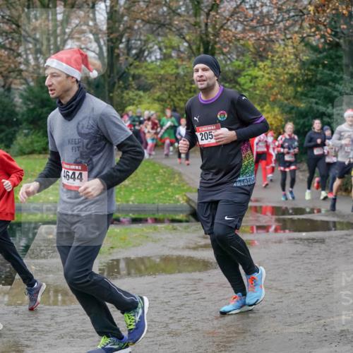 07.12.2025 - St. Pauli X-Mass-Run No. 15 Michael Burmester http://msf.ph/oto/9404779 07.12.2025 11:05:52 Laufen 205, 10, 656, 4644, 4648 meine-sportfotos.de