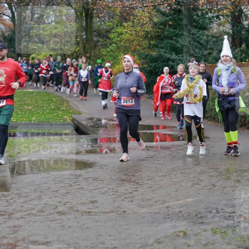 07.12.2025 - St. Pauli X-Mass-Run No. 15 Michael Burmester http://msf.ph/oto/9404784 07.12.2025 11:05:54 Laufen 2387, 2813, 89 meine-sportfotos.de