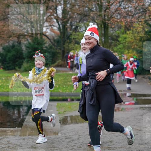 07.12.2025 - St. Pauli X-Mass-Run No. 15 Michael Burmester http://msf.ph/oto/9404794 07.12.2025 11:05:57 Laufen 1999, 2409 meine-sportfotos.de