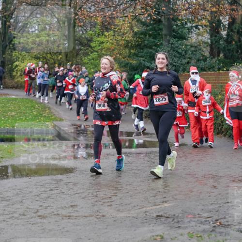 07.12.2025 - St. Pauli X-Mass-Run No. 15 Michael Burmester http://msf.ph/oto/9404798 07.12.2025 11:05:59 Laufen 1908, 2635, 2043, 044, 2048, 205 meine-sportfotos.de
