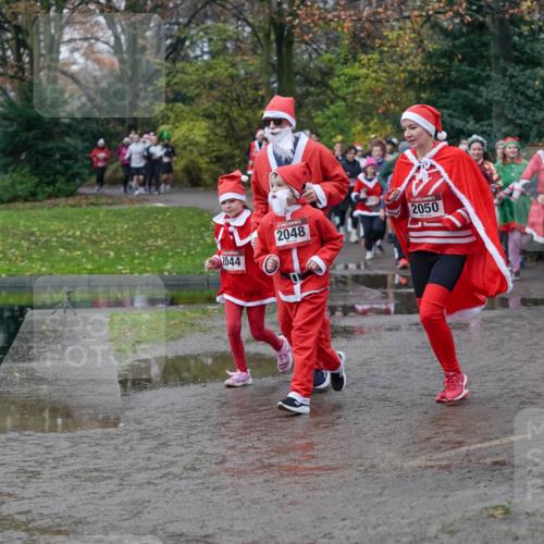 07.12.2025 - St. Pauli X-Mass-Run No. 15 Michael Burmester http://msf.ph/oto/9404815 07.12.2025 11:06:02 Laufen 2044, 2048, 2050, 2405 meine-sportfotos.de