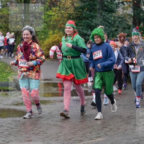 07.12.2025 - St. Pauli X-Mass-Run No. 15 Michael Burmester http://msf.ph/oto/9404831 07.12.2025 11:06:06 Laufen 2497, 2527, 2655, 2930 meine-sportfotos.de