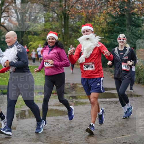 07.12.2025 - St. Pauli X-Mass-Run No. 15 Michael Burmester http://msf.ph/oto/9404897 07.12.2025 11:06:22 Laufen 2456, 271, 15, 2495, 4884, 1759 meine-sportfotos.de