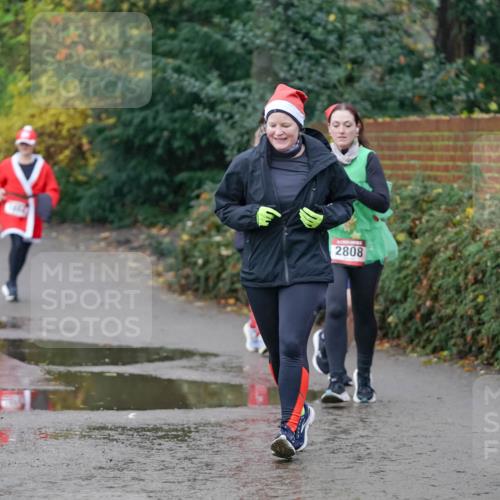 07.12.2025 - St. Pauli X-Mass-Run No. 15 Michael Burmester http://msf.ph/oto/9404925 07.12.2025 11:06:30 Laufen 1886, 2808 meine-sportfotos.de
