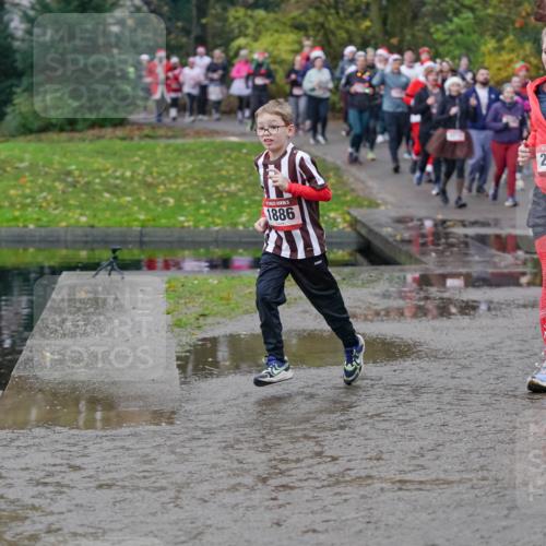 07.12.2025 - St. Pauli X-Mass-Run No. 15 Michael Burmester http://msf.ph/oto/9404943 07.12.2025 11:06:35 Laufen 1886, 15, 2419 meine-sportfotos.de