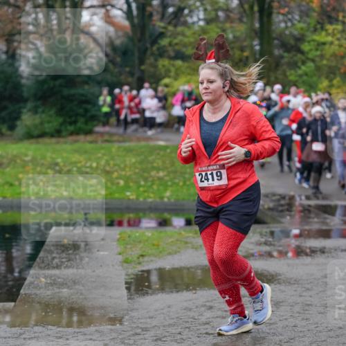 07.12.2025 - St. Pauli X-Mass-Run No. 15 Michael Burmester http://msf.ph/oto/9404947 07.12.2025 11:06:36 Laufen 886, 15, 2419, 1884 meine-sportfotos.de