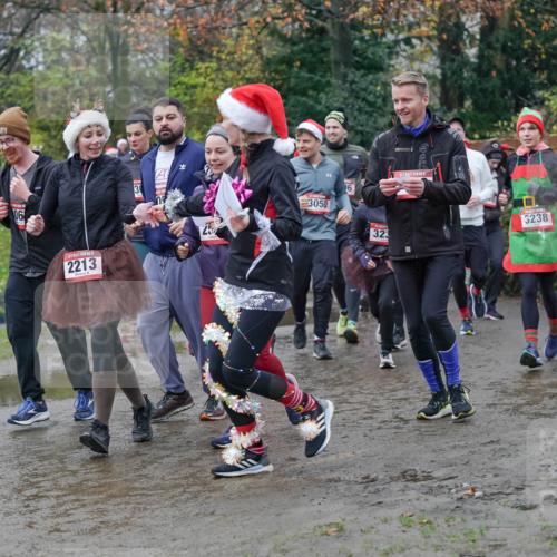 07.12.2025 - St. Pauli X-Mass-Run No. 15 Michael Burmester http://msf.ph/oto/9404968 07.12.2025 11:06:44 Laufen 06, 3, 2213, 25, 3050, 6, 323, 3238, 2139 meine-sportfotos.de