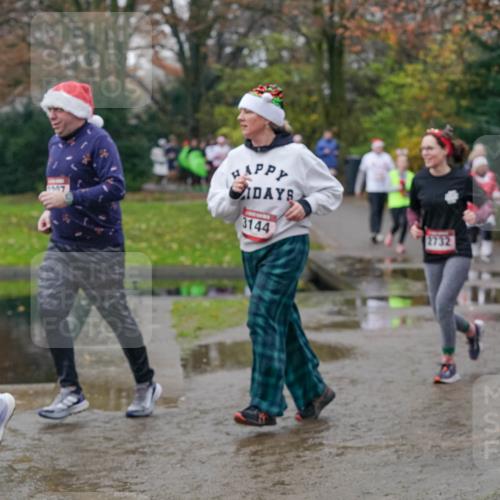 07.12.2025 - St. Pauli X-Mass-Run No. 15 Michael Burmester http://msf.ph/oto/9404993 07.12.2025 11:06:50 Laufen 1107, 3144, 2732, 739 meine-sportfotos.de