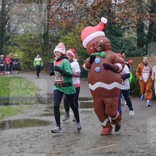 07.12.2025 - St. Pauli X-Mass-Run No. 15 Michael Burmester http://msf.ph/oto/9405058 07.12.2025 11:07:04 Laufen 2572, 3004, 299 meine-sportfotos.de