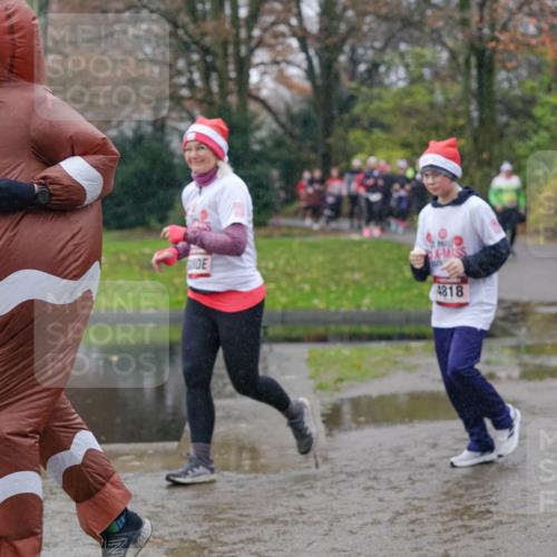 07.12.2025 - St. Pauli X-Mass-Run No. 15 Michael Burmester http://msf.ph/oto/9405066 07.12.2025 11:07:06 Laufen 2999, 4818 meine-sportfotos.de