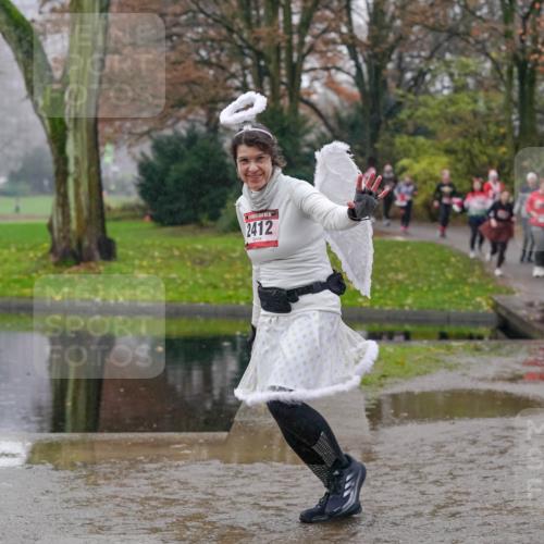 07.12.2025 - St. Pauli X-Mass-Run No. 15 Michael Burmester http://msf.ph/oto/9405099 07.12.2025 11:07:13 Laufen 2412 meine-sportfotos.de