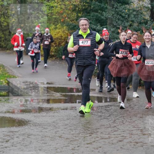 07.12.2025 - St. Pauli X-Mass-Run No. 15 Michael Burmester http://msf.ph/oto/9405117 07.12.2025 11:07:21 Laufen 477, 3236, 268, 3235, 323 meine-sportfotos.de