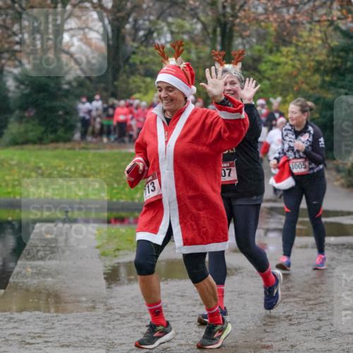 07.12.2025 - St. Pauli X-Mass-Run No. 15 Michael Burmester http://msf.ph/oto/9405154 07.12.2025 11:07:30 Laufen 13, 07, 3005, 554 meine-sportfotos.de