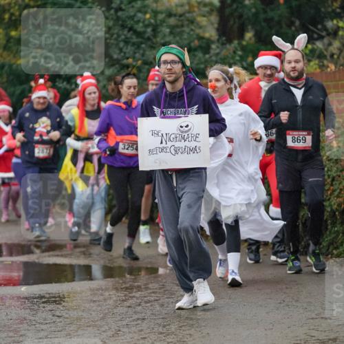 07.12.2025 - St. Pauli X-Mass-Run No. 15 Michael Burmester http://msf.ph/oto/9405178 07.12.2025 11:07:38 Laufen 1625, 28711, 3254, 364, 869 meine-sportfotos.de