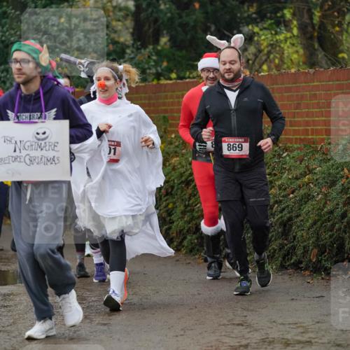 07.12.2025 - St. Pauli X-Mass-Run No. 15 Michael Burmester http://msf.ph/oto/9405179 07.12.2025 11:07:39 Laufen 01, 2, 15, 869 meine-sportfotos.de