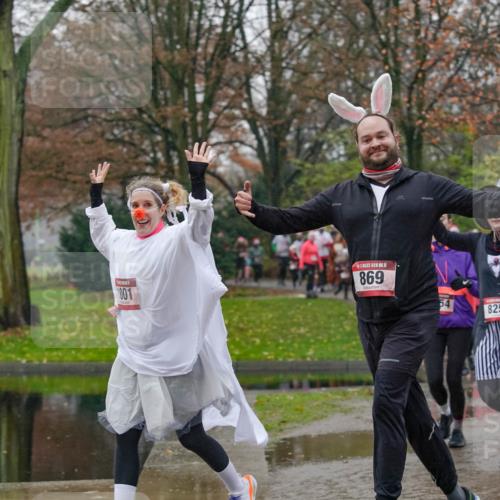 07.12.2025 - St. Pauli X-Mass-Run No. 15 Michael Burmester http://msf.ph/oto/9405196 07.12.2025 11:07:42 Laufen 1001, 15, 869, 54, 825, 864 meine-sportfotos.de