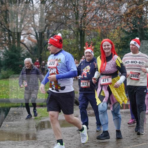 07.12.2025 - St. Pauli X-Mass-Run No. 15 Michael Burmester http://msf.ph/oto/9405210 07.12.2025 11:07:45 Laufen 56, 820, 871, 2871, 2882, 2838 meine-sportfotos.de