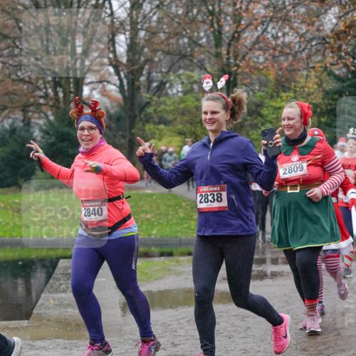 07.12.2025 - St. Pauli X-Mass-Run No. 15 Michael Burmester http://msf.ph/oto/9405220 07.12.2025 11:07:47 Laufen 5, 382, 2840, 15, 2838, 2809 meine-sportfotos.de