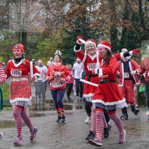 07.12.2025 - St. Pauli X-Mass-Run No. 15 Michael Burmester http://msf.ph/oto/9405224 07.12.2025 11:07:48 Laufen 2809, 5, 1925, 2316, 192, 392, 4452 meine-sportfotos.de