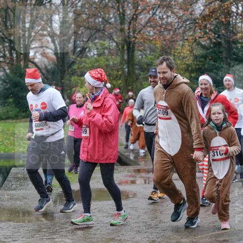 07.12.2025 - St. Pauli X-Mass-Run No. 15 Michael Burmester http://msf.ph/oto/9405249 07.12.2025 11:07:52 Laufen 69, 3109, 316, 2702, 243, 48 meine-sportfotos.de