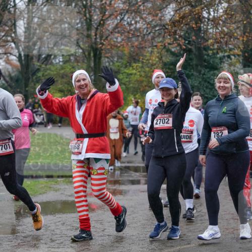 07.12.2025 - St. Pauli X-Mass-Run No. 15 Michael Burmester http://msf.ph/oto/9405256 07.12.2025 11:07:54 Laufen 2701, 1168, 0, 2702, 782, 8, 430, 42 meine-sportfotos.de