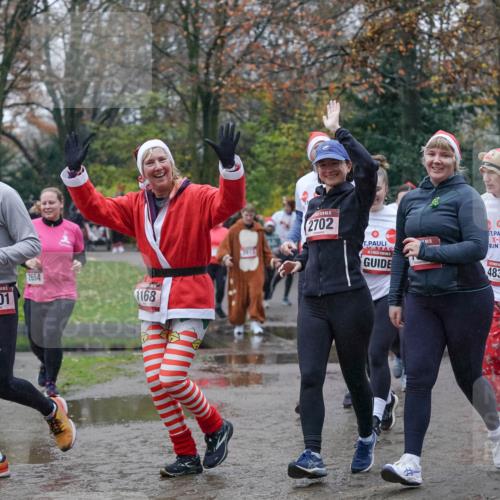 07.12.2025 - St. Pauli X-Mass-Run No. 15 Michael Burmester http://msf.ph/oto/9405257 07.12.2025 11:07:54 Laufen 2701, 2654, 1168, 2702, 15, 4838, 2430, 428 meine-sportfotos.de