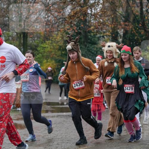 07.12.2025 - St. Pauli X-Mass-Run No. 15 Michael Burmester http://msf.ph/oto/9405267 07.12.2025 11:07:56 Laufen 2056, 4838, 2430, 148, 24, 2429 meine-sportfotos.de