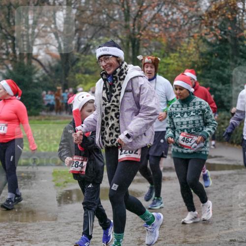 07.12.2025 - St. Pauli X-Mass-Run No. 15 Michael Burmester http://msf.ph/oto/9405310 07.12.2025 11:08:04 Laufen 1141, 15, 284, 2202, 464, 4844 meine-sportfotos.de