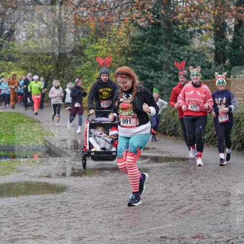 07.12.2025 - St. Pauli X-Mass-Run No. 15 Michael Burmester http://msf.ph/oto/9405324 07.12.2025 11:08:09 Laufen 1013 meine-sportfotos.de