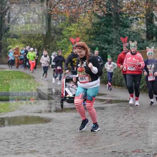07.12.2025 - St. Pauli X-Mass-Run No. 15 Michael Burmester http://msf.ph/oto/9405325 07.12.2025 11:08:09 Laufen 991, 977, 1013 meine-sportfotos.de