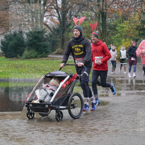 07.12.2025 - St. Pauli X-Mass-Run No. 15 Michael Burmester http://msf.ph/oto/9405337 07.12.2025 11:08:11 Laufen 3269, 32, 3271, 977, 3269, 1013 meine-sportfotos.de