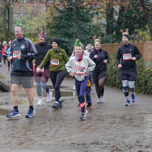 07.12.2025 - St. Pauli X-Mass-Run No. 15 Michael Burmester http://msf.ph/oto/9405353 07.12.2025 11:08:16 Laufen 2704, 2708, 2706, 3737 meine-sportfotos.de