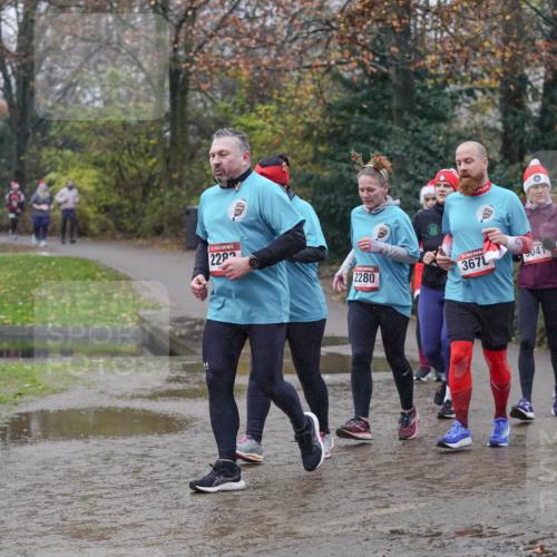 07.12.2025 - St. Pauli X-Mass-Run No. 15 Michael Burmester http://msf.ph/oto/9405398 07.12.2025 11:08:29 Laufen 228, 2280, 367, 5041 meine-sportfotos.de